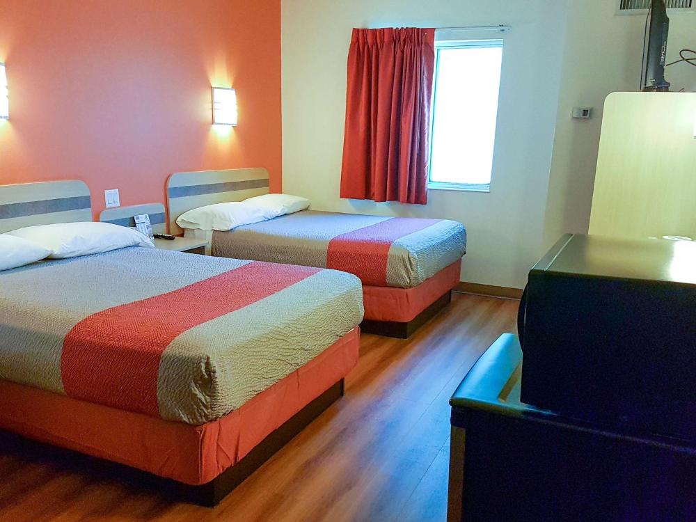 Quadruple Room - Smoking interior