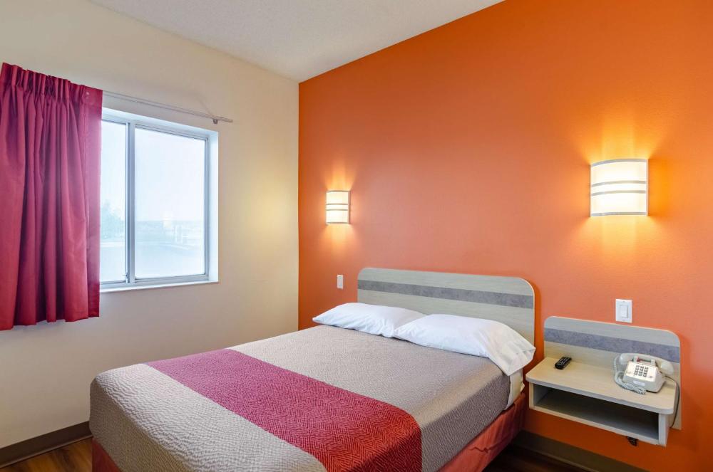 Double Room - Non-Smoking interior